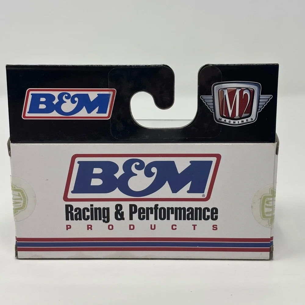 1966 Ford Mustang Gasser M2 Machines B&M Racing R97 24-139 White 1:64 Diecast